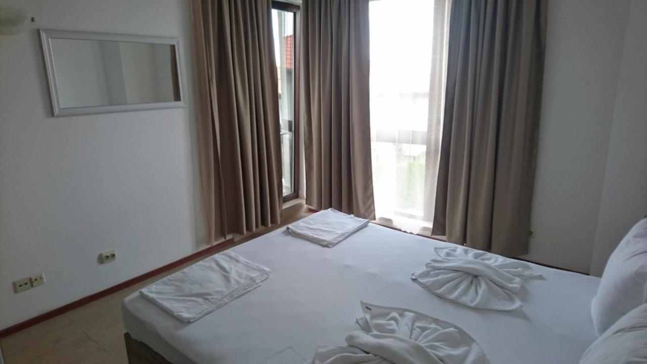 Villa Nina - Bay View Villas Kosharitsa ภายนอก รูปภาพ