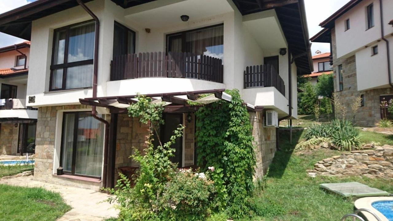 Villa Nina - Bay View Villas Kosharitsa ภายนอก รูปภาพ