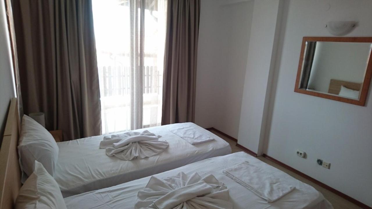 Villa Nina - Bay View Villas Kosharitsa ภายนอก รูปภาพ