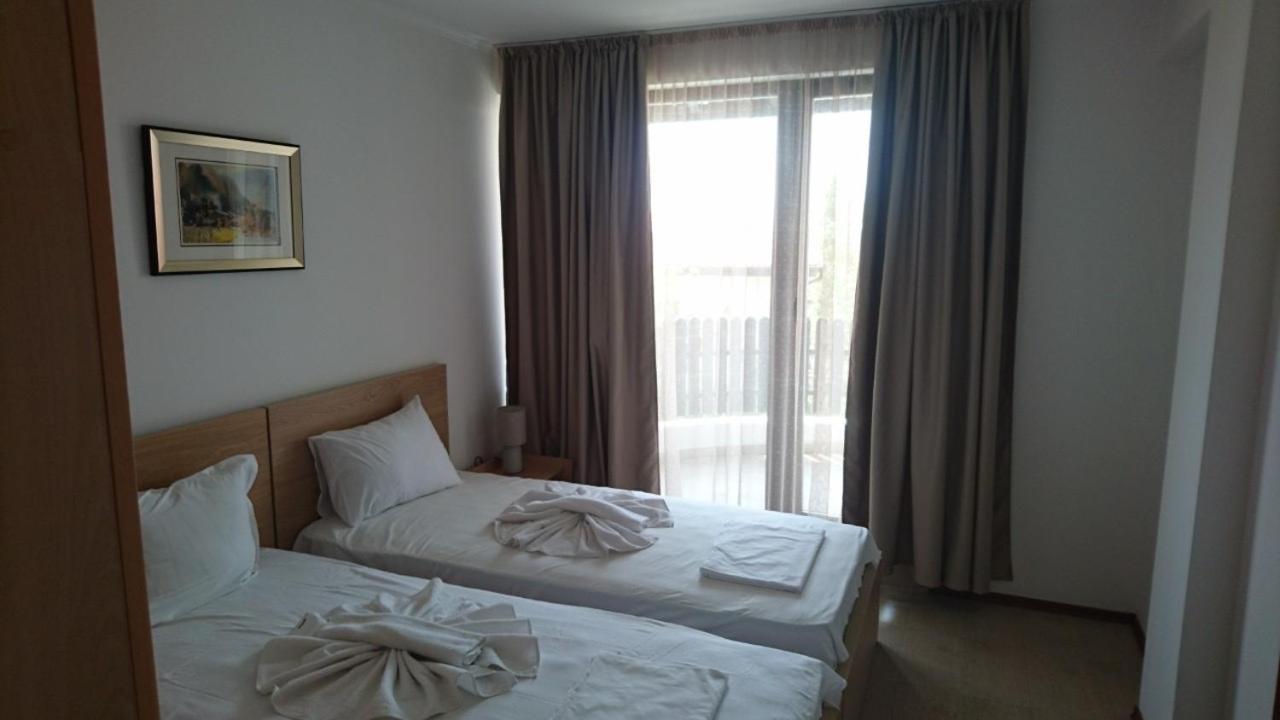 Villa Nina - Bay View Villas Kosharitsa ภายนอก รูปภาพ